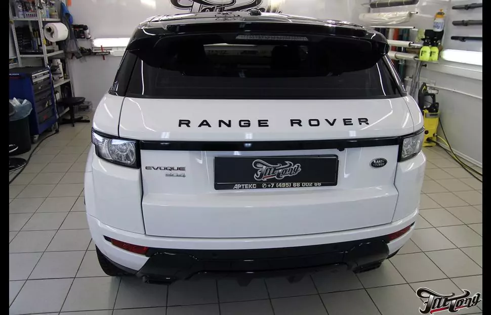 Range Rover Evoque. Защита кузова полиуретаном Suntek PPF.
