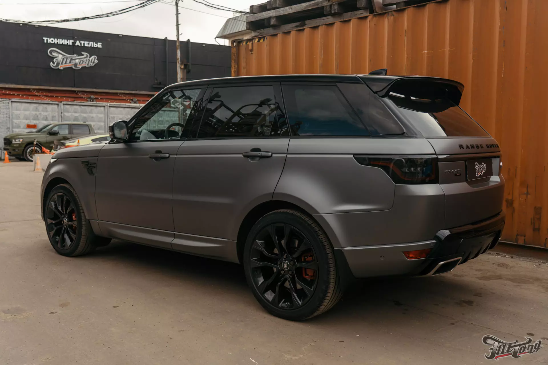 Range Rover. Оклейка в матовый винил от Bruxsafol