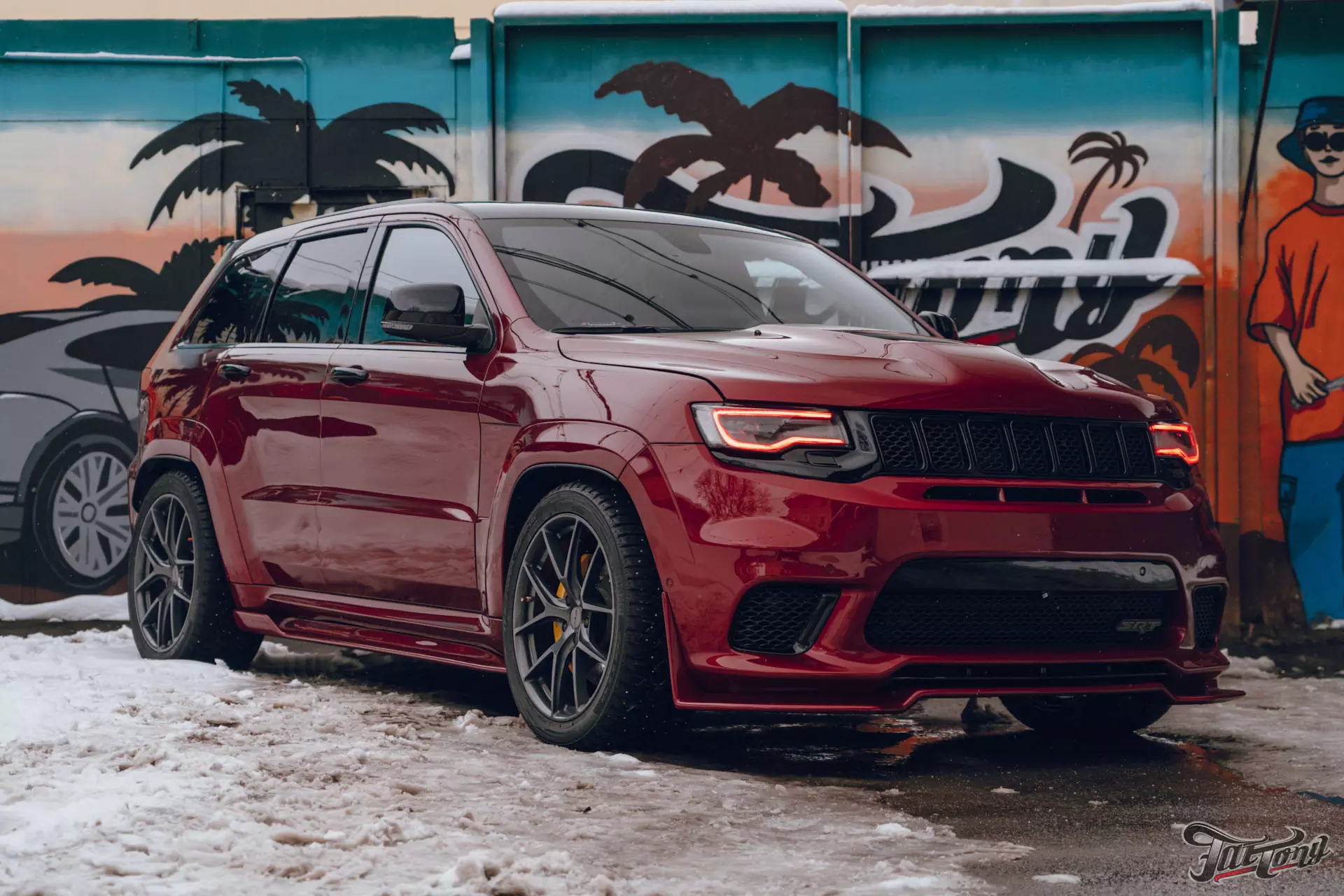 Jeep Grand Cherokee SRT8. Большой проект