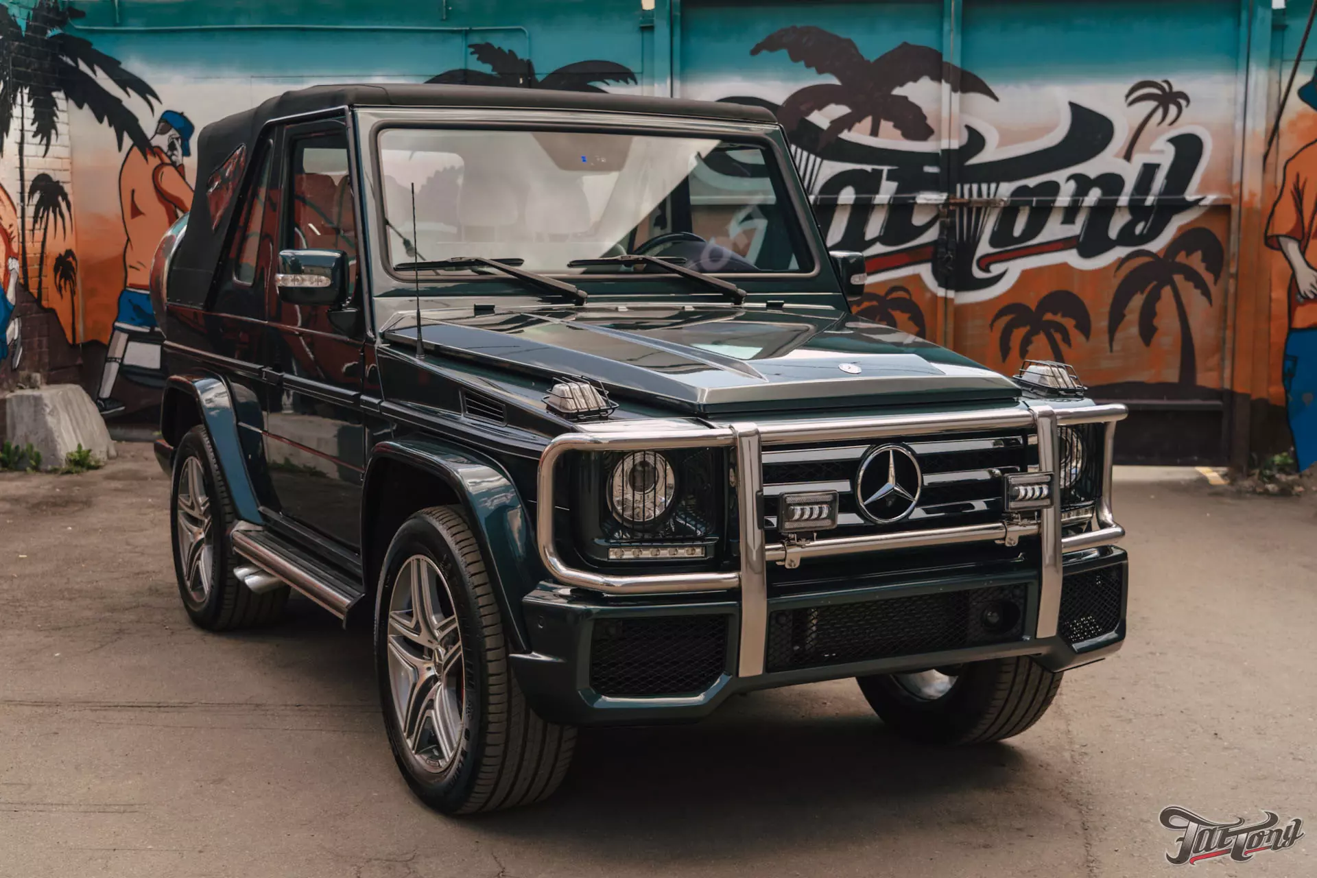 Колоссальная работа над Mercedes G-Class W463 Cabrio. Часть 1. Ремонт и  окрас кузова. Оклейка в