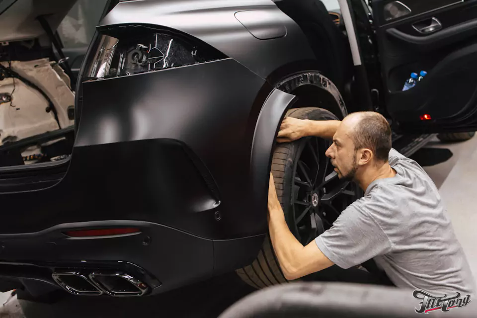 Установили систему активного выхлопа Engine Vox Stage 2 на Mercedes GLE