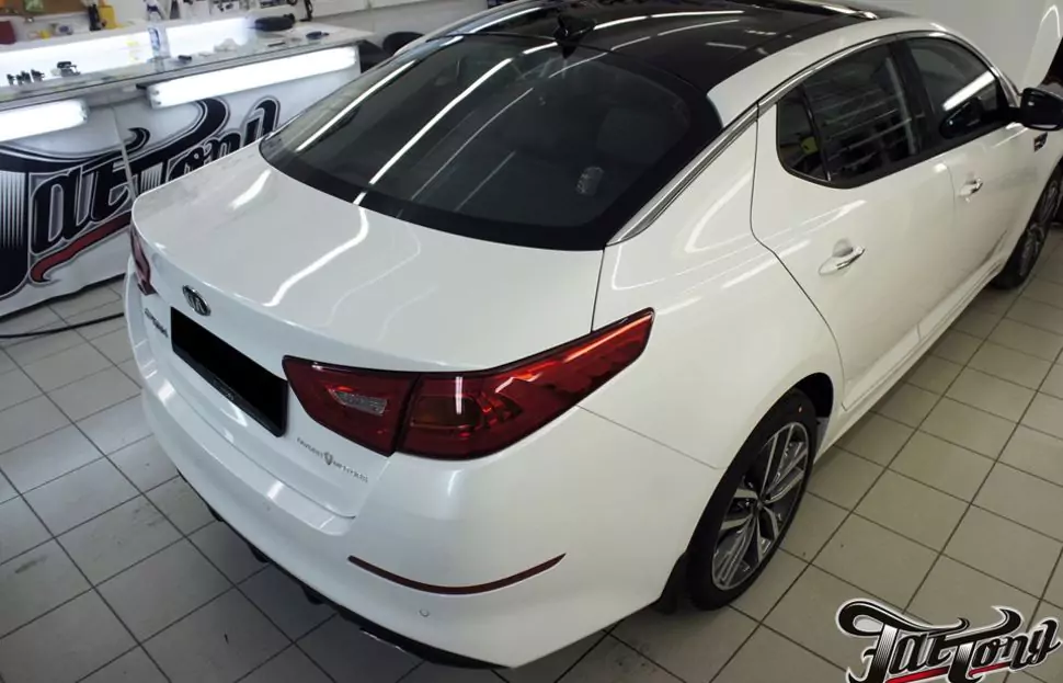 Kia Optima. Защита кузова полиуретаном Suntek PPF.