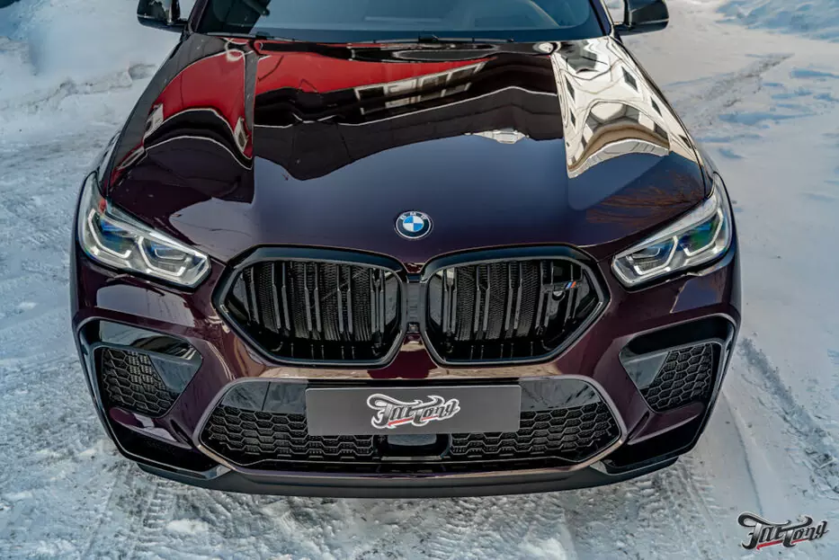 BMW X6M Competition. Антигравийная защита кузова полиуретаном Llumar!