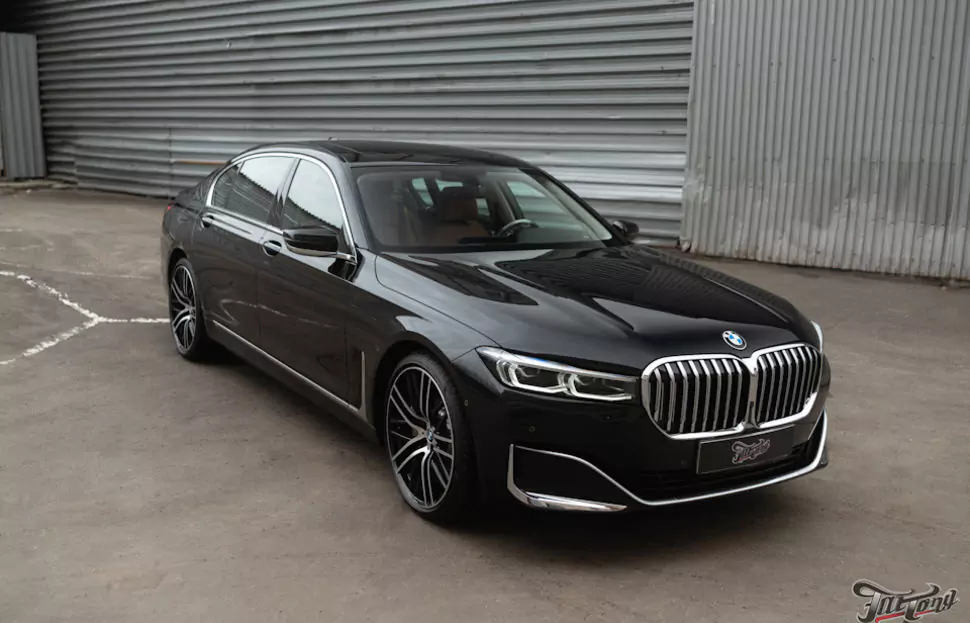 BMW THE 7. Антигравийная защита кузова!