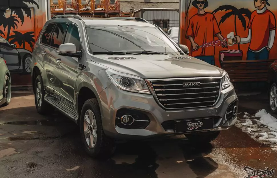 Haval H9. Глянцевый полиуретан в зонах риска
