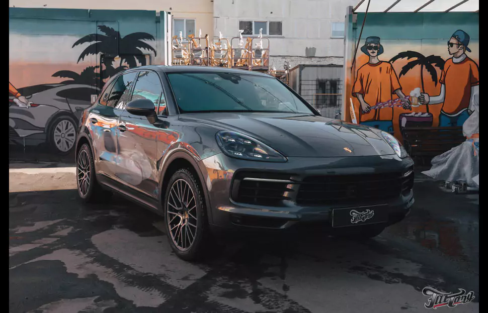 Porsche Cayenne turbo 3.0L. Установили новую выхлопную систему