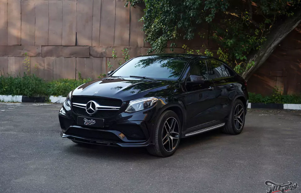 Mercedes-Benz GLE coupe. Построили акустическую систему. Произвели химчистку салона