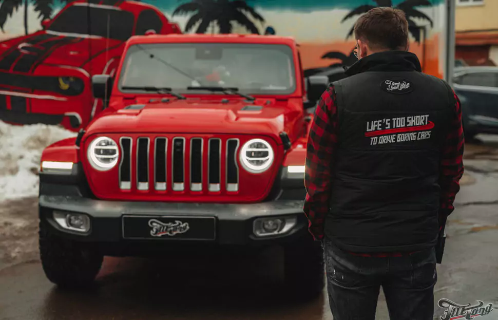 Jeep Wrangler. Ангельские глазки