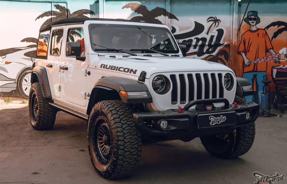 Jeep Wrangler Rubicon. Комплексная шумоизоляция. Замена акустики. Ангельские глазки. Замена сидений. Установка системы кругового обзора