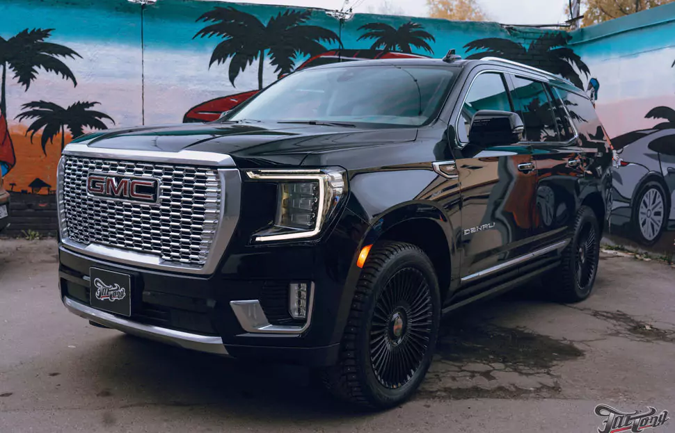 Новые кованые диски и Шиномонтаж на вибростенде для GMC Yukon