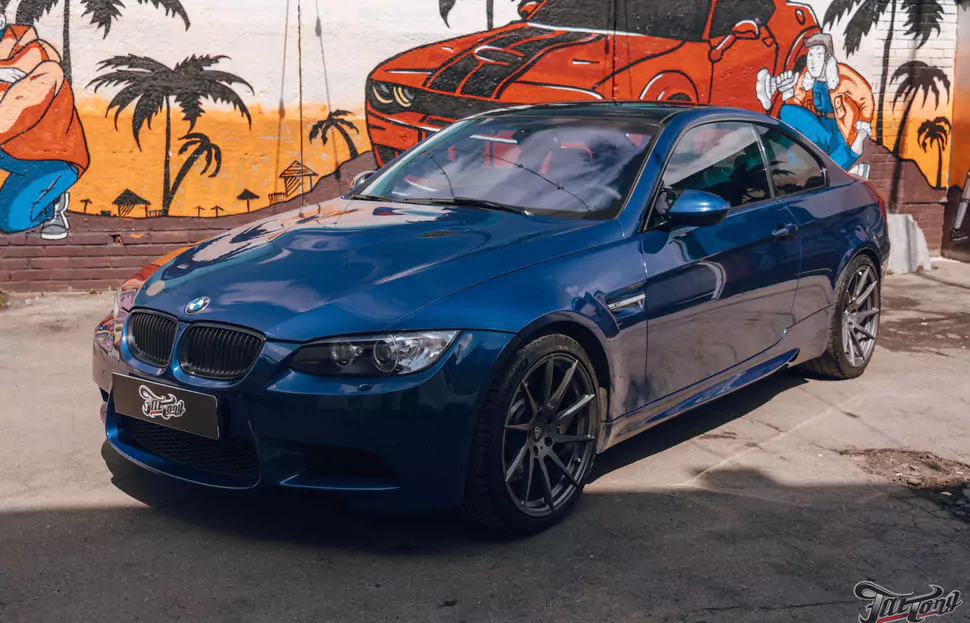 BMW M3. Перетяжка руля