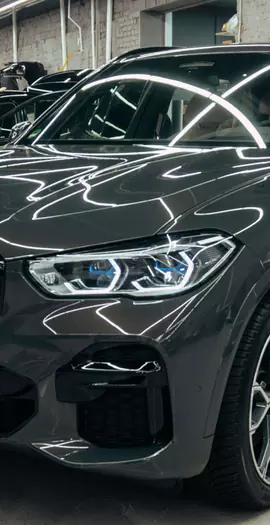 Преображаем BMW X5: комплексная шумоизоляция, оклейка полиуретаном, чистка и керамика кожи