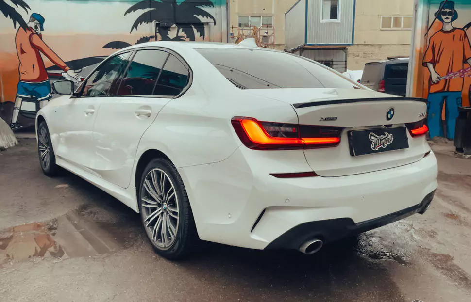 Ремонт и окрас заднего бампера и диффузора BMW 3