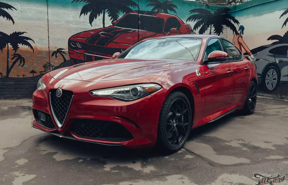 Кузовной ремонт шикарного Alfa Romeo Giulia, часть 1: показываем этапы работ