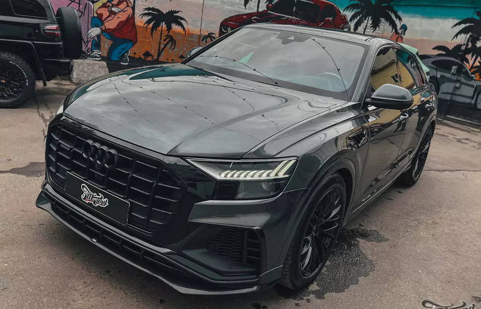 Заменили заднюю часть выхлопа на Audi Q8