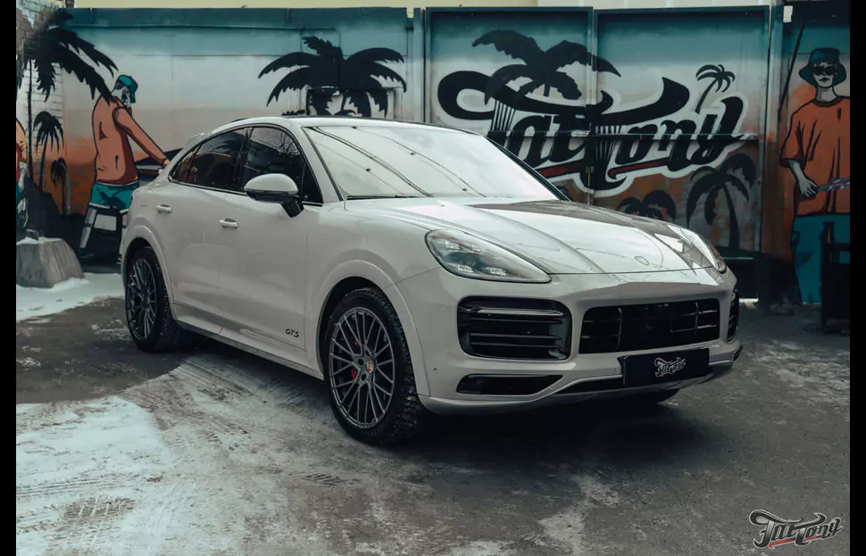 Комплексная шумоизоляция для Porsche Cayenne GTS