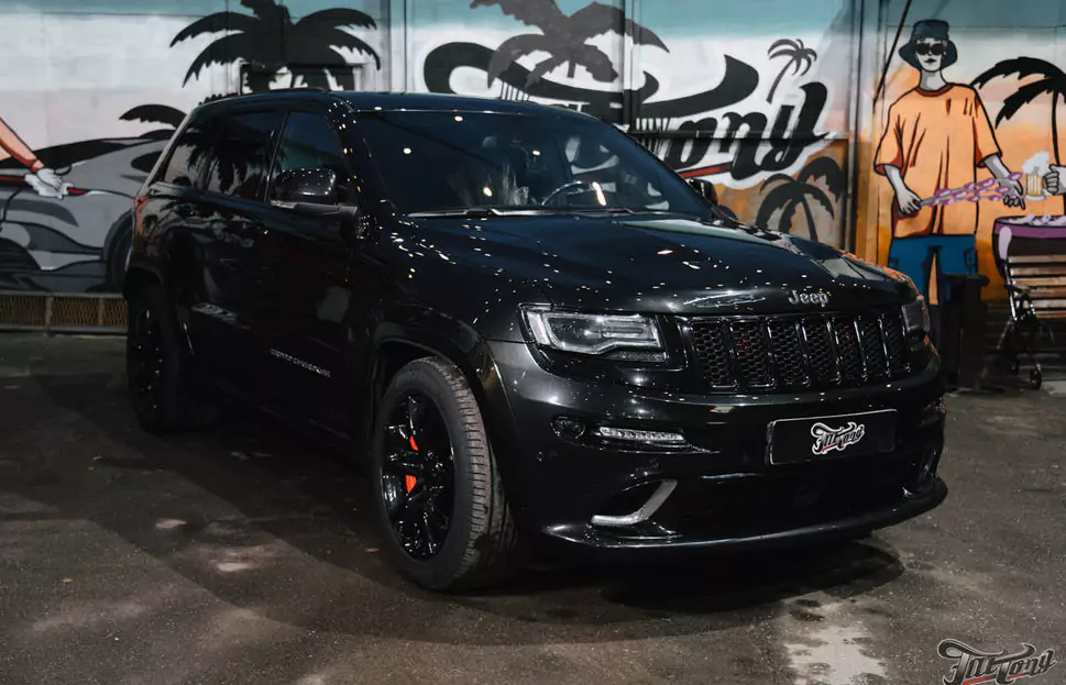 Заменили выхлопную систему Borla на Jeep Grand Cherokee SRT WK2