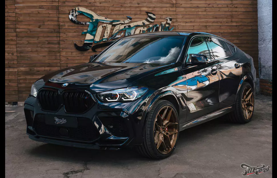 Фирменный шиномонтаж с адаптацией для BMW X6 M