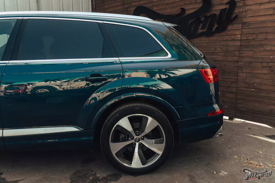 Окрас дисков и химчистка салона для Audi Q7