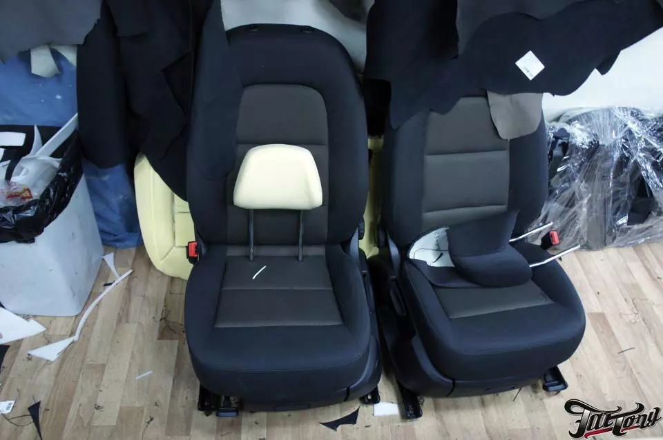 Audi Q3. Пошив сидений и дверных вставок.