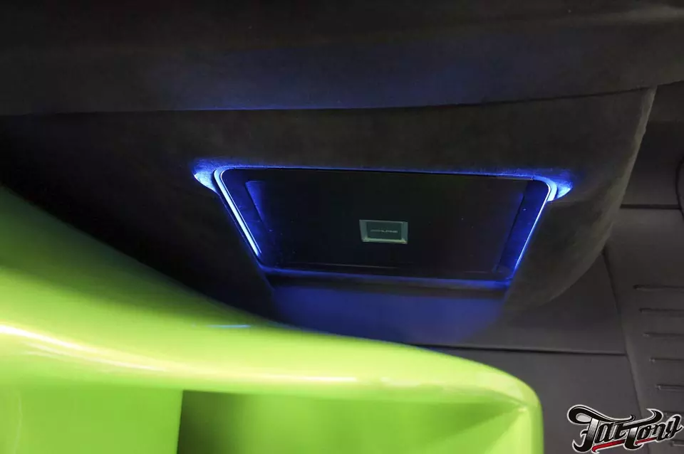 Ford Focus RS. Мощный бас в красивой упаковке! Part II. Final. Video inside.