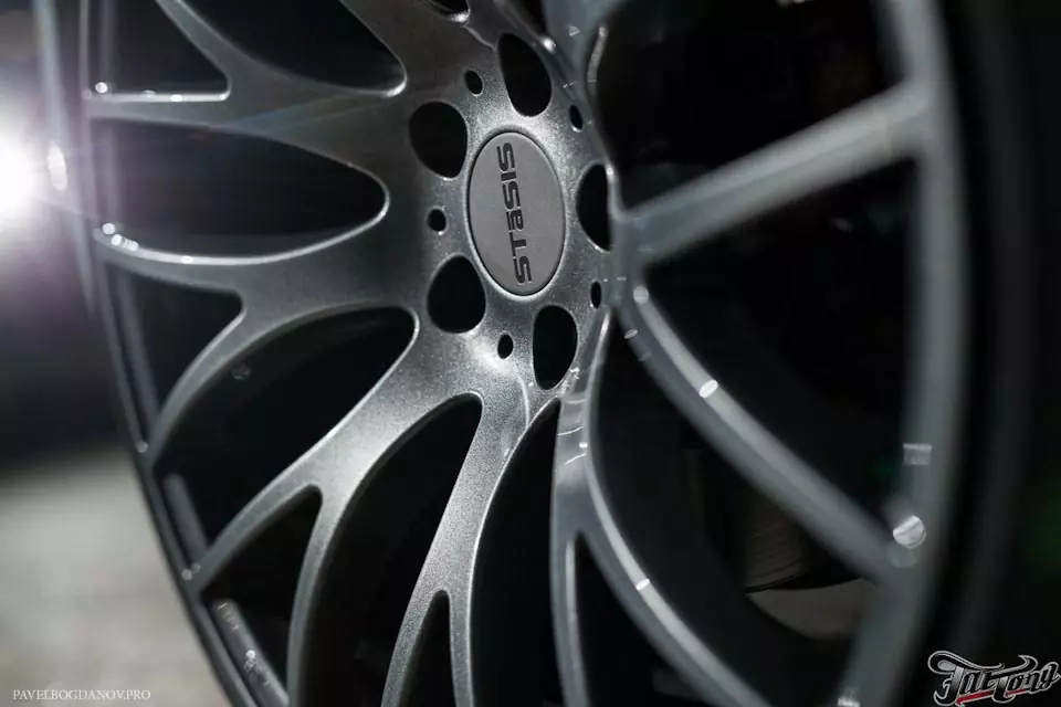 Audi S5. Разработка дизайна и оклейка кузова в стиле Ratlook.