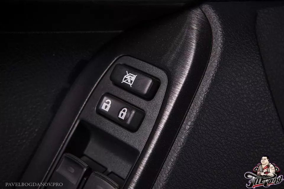Пошив салона Toyota LandCruiser Prado