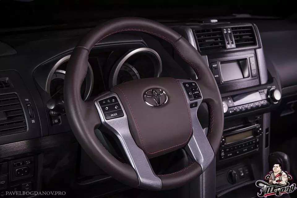 Пошив салона Toyota LandCruiser Prado