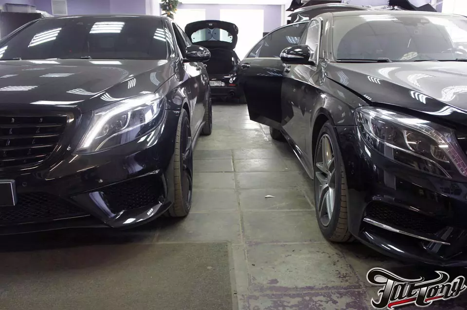 Mercedes S63 AMG (w222). Окрас масок фар в черный глянец. Окрас выхлопных насадок.